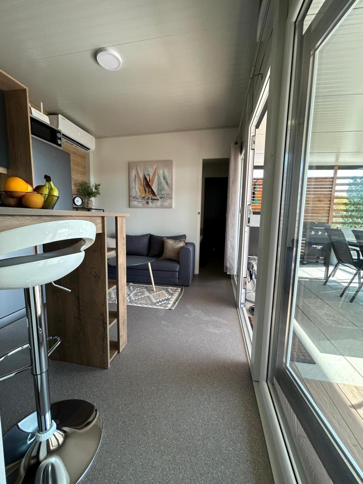 Mobile Home Vilmaris Pakoštane Εξωτερικό φωτογραφία